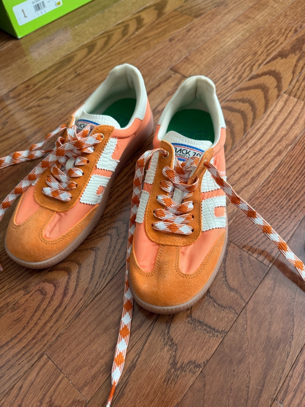 BACK 70 Women’s Orange and Cream Low-Top Sneakers